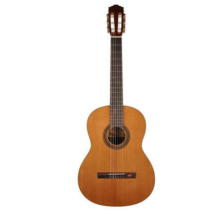 Salvador Cortez CC15 Klasszikus gitár, cédrus fedlap, fekete dió hát- és oldallap
