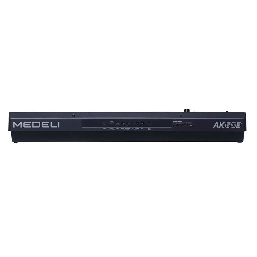 Medeli AK603 Workstation szintetizátor 61 dinamikus billentyű, 750 hangszín, USB
