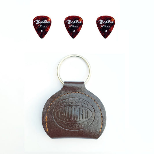 TurboVoice KR85 bőr gitárpengető tartó kulcstartó, 3 darab pengetővel