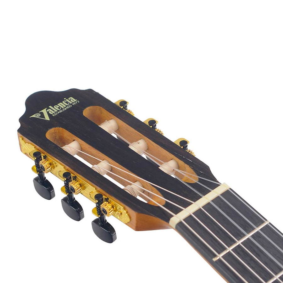 Valencia VC304CE 4/4 Elektro-klasszikus gitár, natúr felület