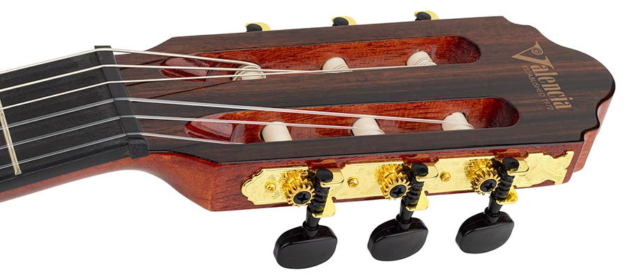 Valencia VC264CSB klasszikus gitár 4/4, Sitka lucfenyő, mahagóni, Classic Sunburst