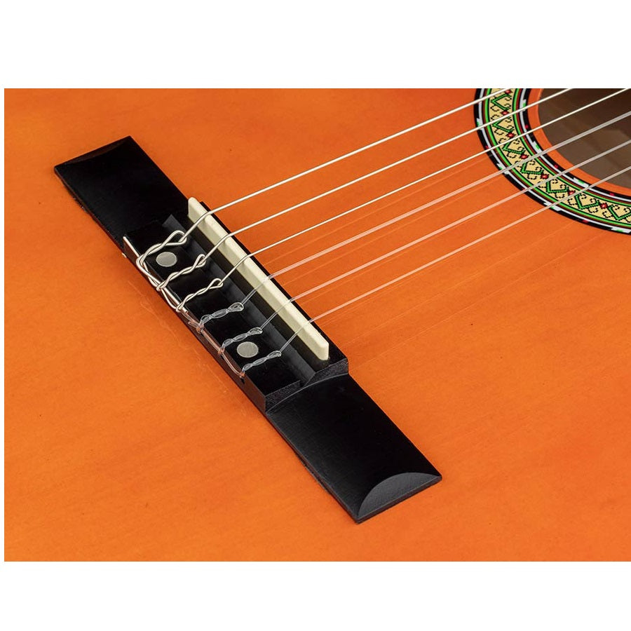 A. Martinez MTC080 4/4 klasszikus gitár, natúr kivitel