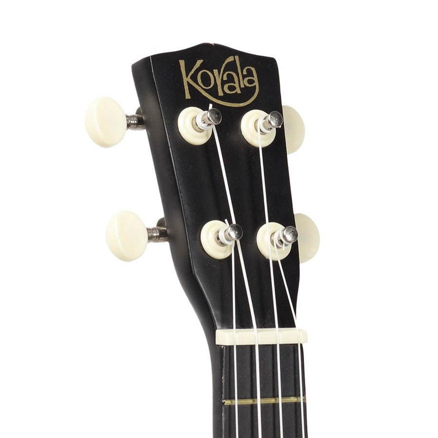 Korala UKS15BK Szoprán ukulele készlet, 3 pengető, matt fekete (tok nélkül)